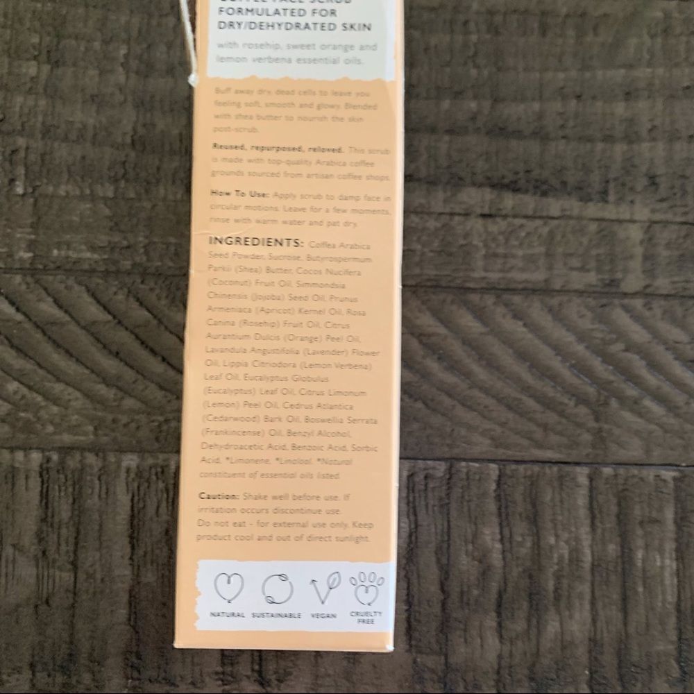🌹Upcircle Coffee Ground face scrub - Picture 10 of 11